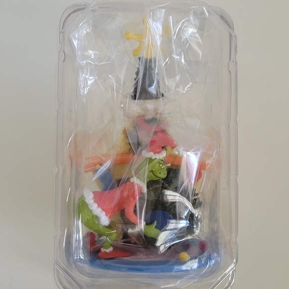 NIB 2007 Hallmark Keepsake Ornament The Grinch He's a Mean One Dr. Seuss - Picture 6 of 12